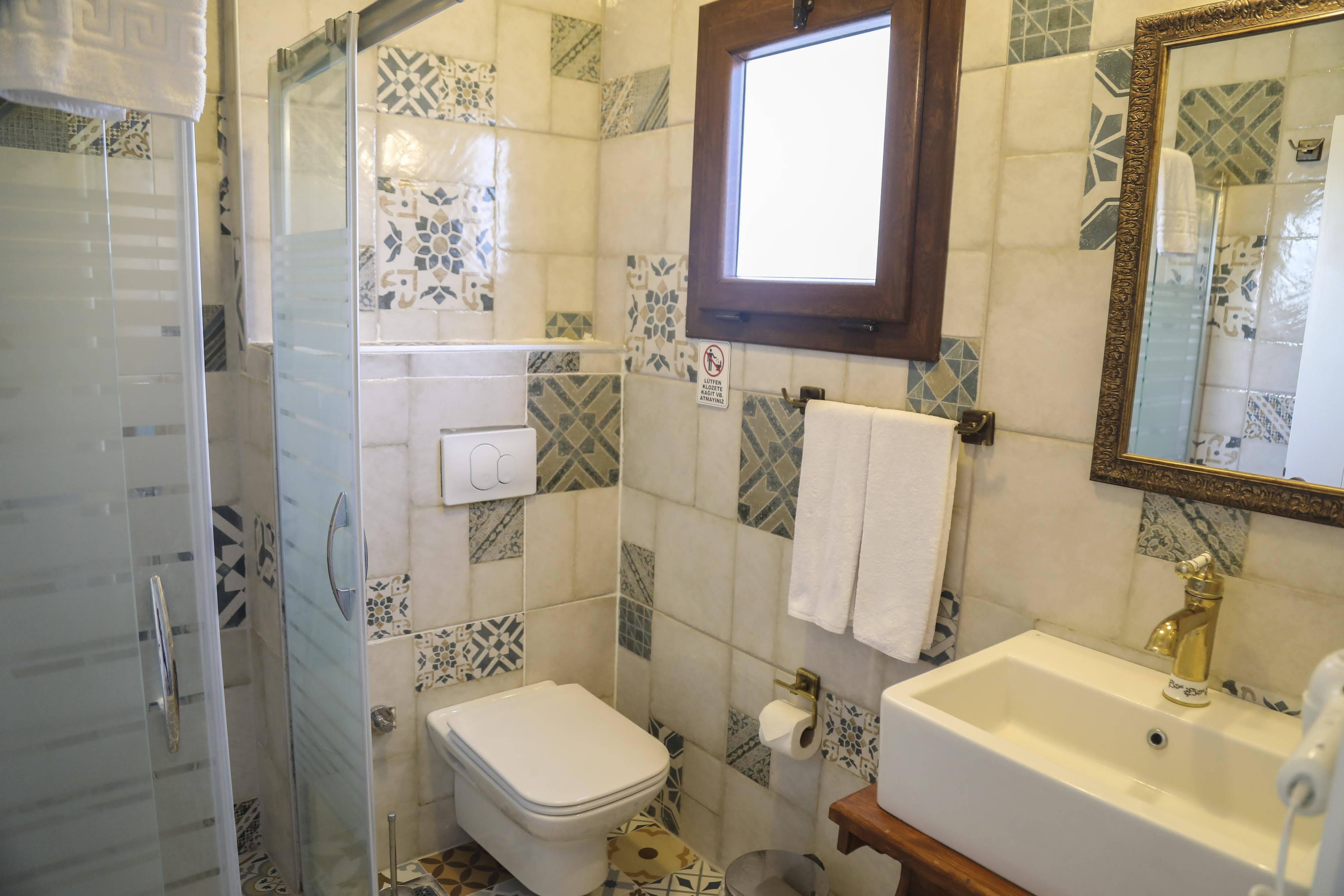Aksu Hotel Алачати Экстерьер фото
