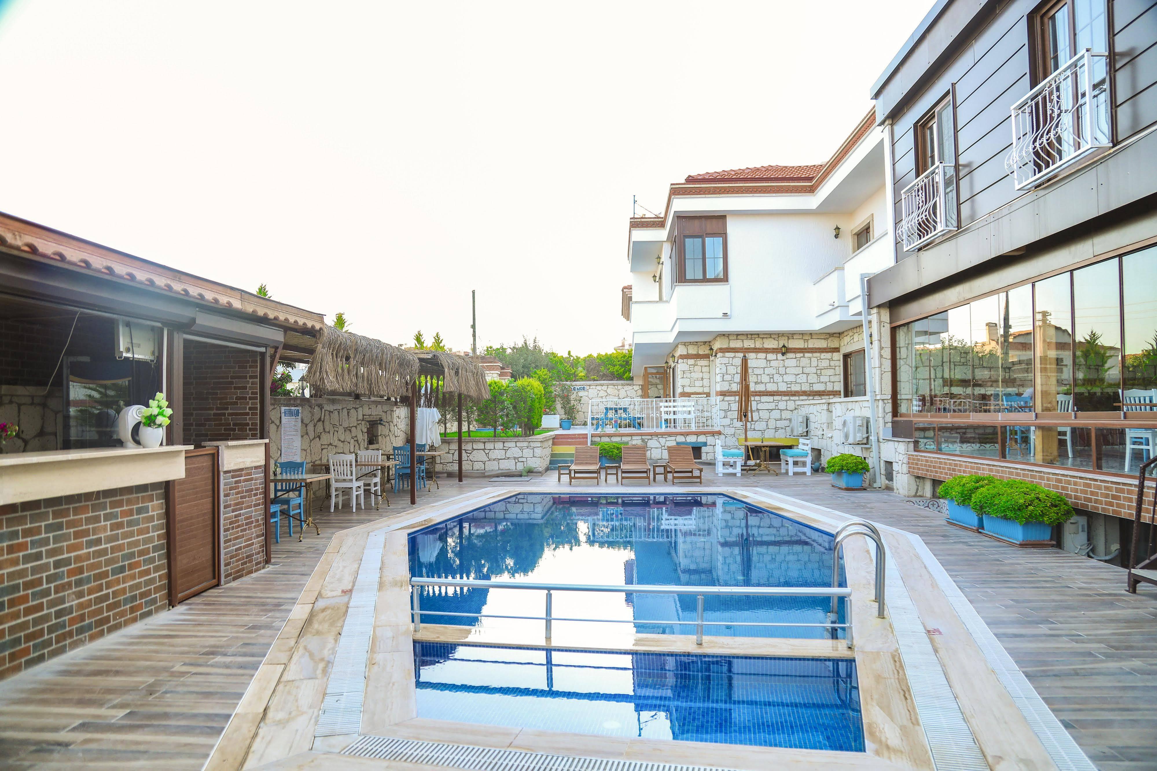 Aksu Hotel Алачати Экстерьер фото