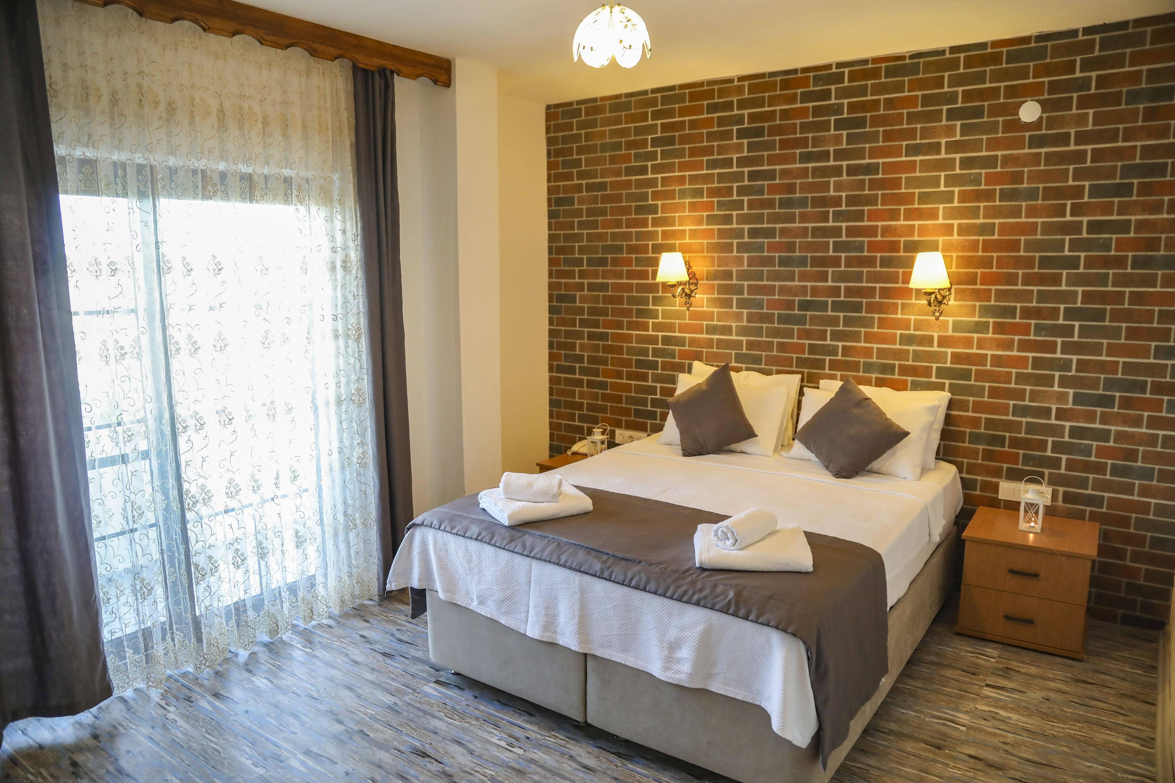 Aksu Hotel Алачати Экстерьер фото