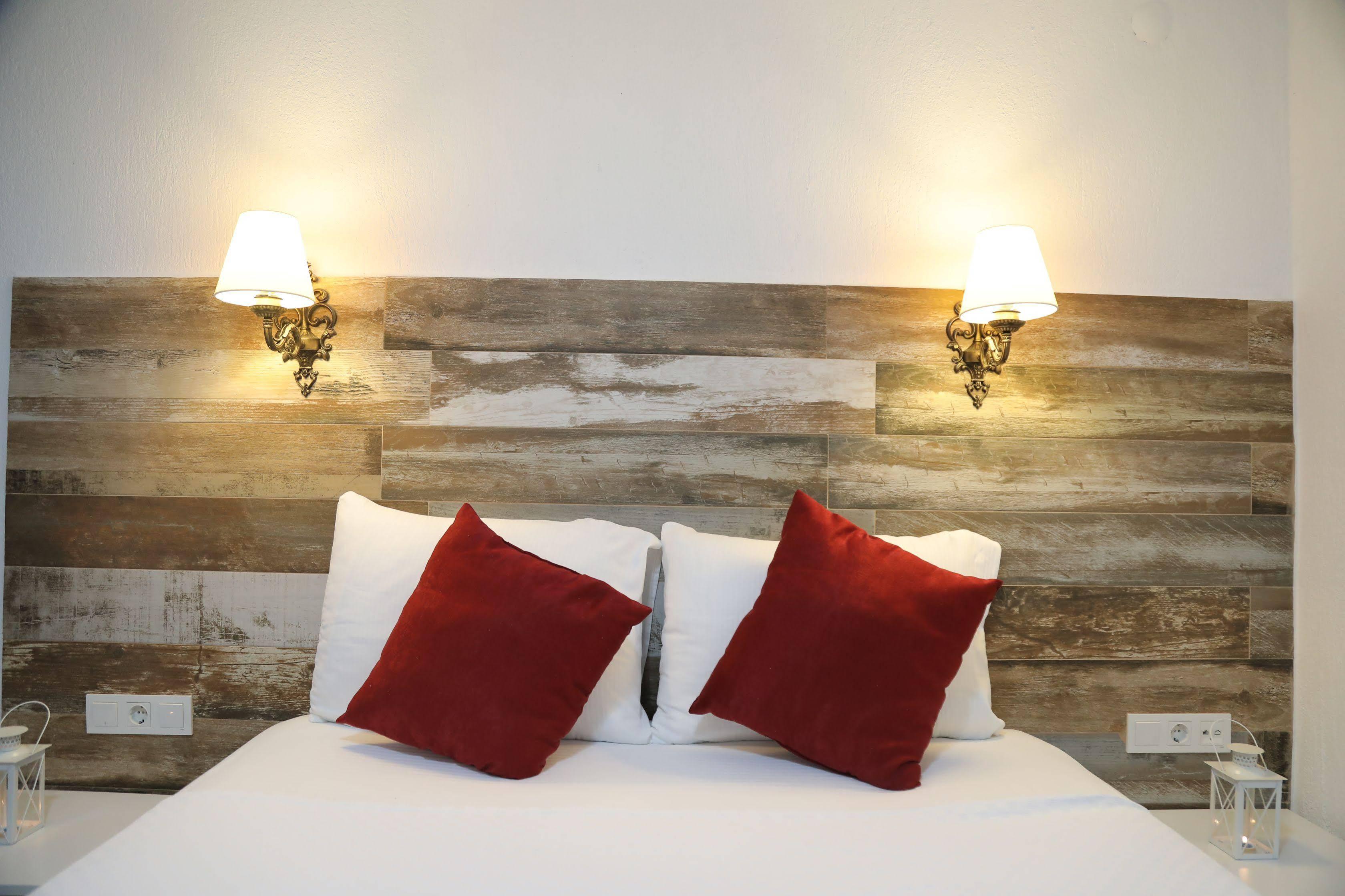 Aksu Hotel Алачати Экстерьер фото