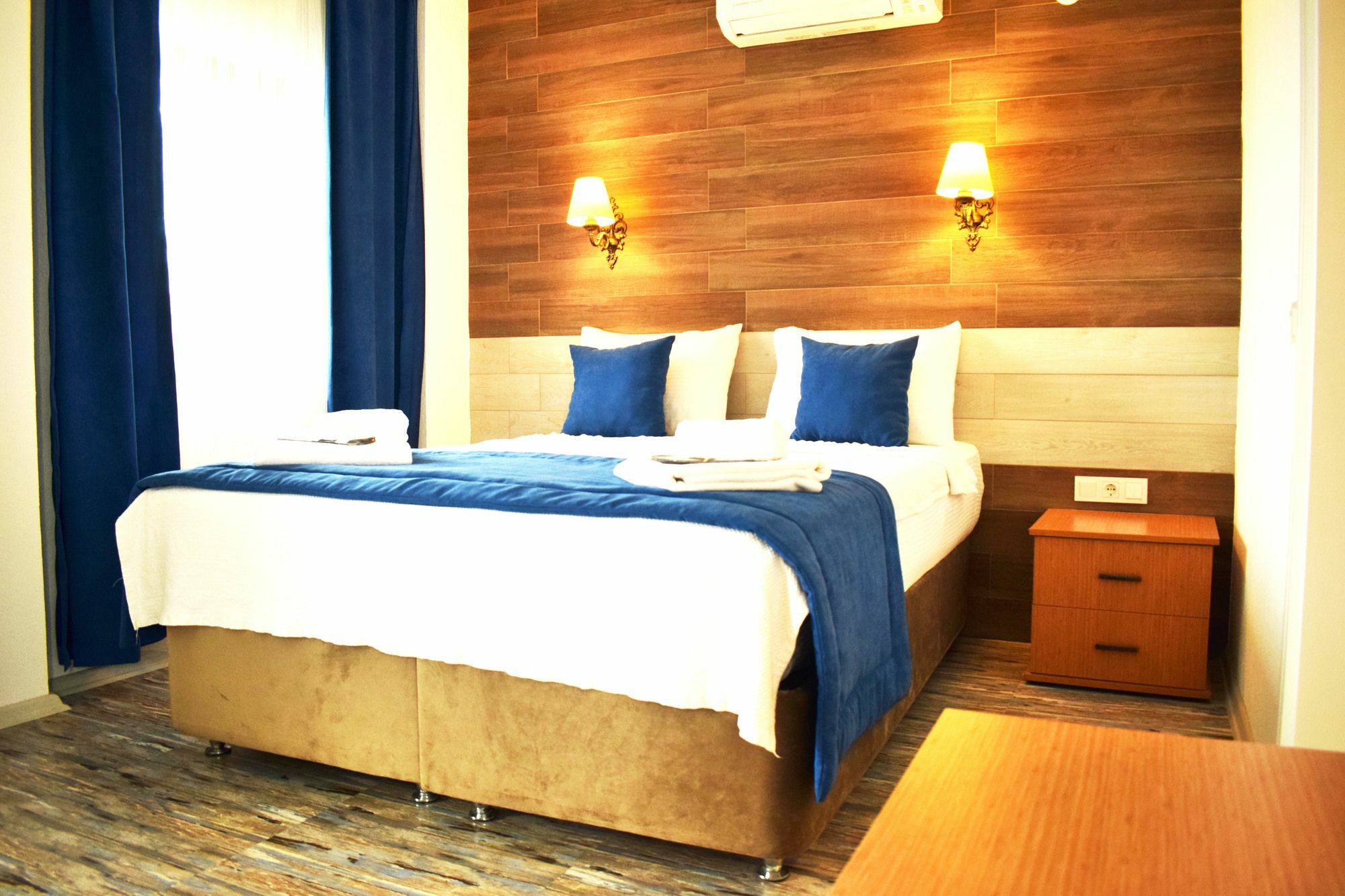 Aksu Hotel Алачати Экстерьер фото