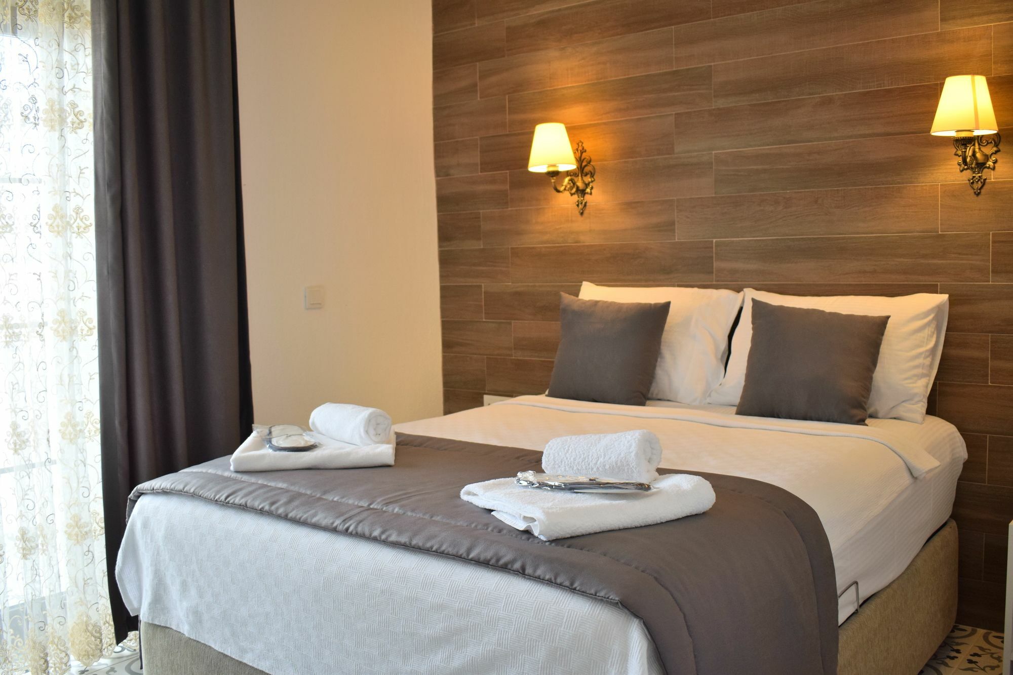Aksu Hotel Алачати Экстерьер фото